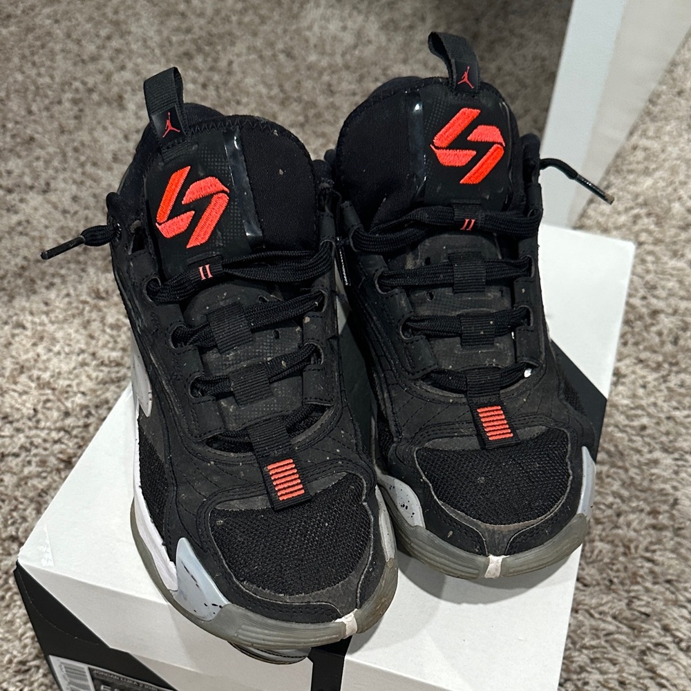 Jordan Kids Sneakers Black and Red